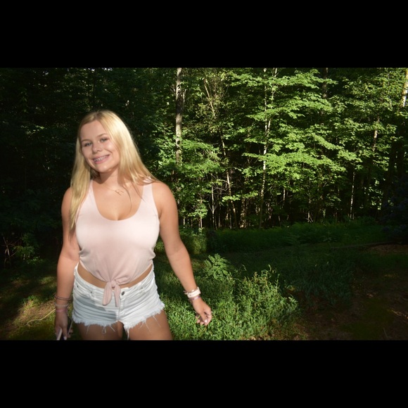 Meet your Posher, Payton - Picture 4 of 5